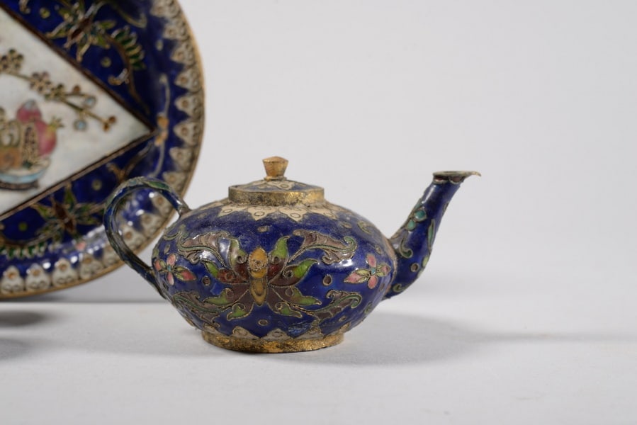 A set of enamel tea sets - 4