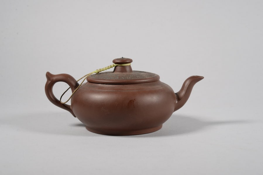 Porcelain Pot - 2