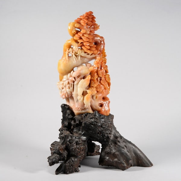 Shoushan stone large display piece with auspicious lotus blossoms blooming on top (1 of 5)