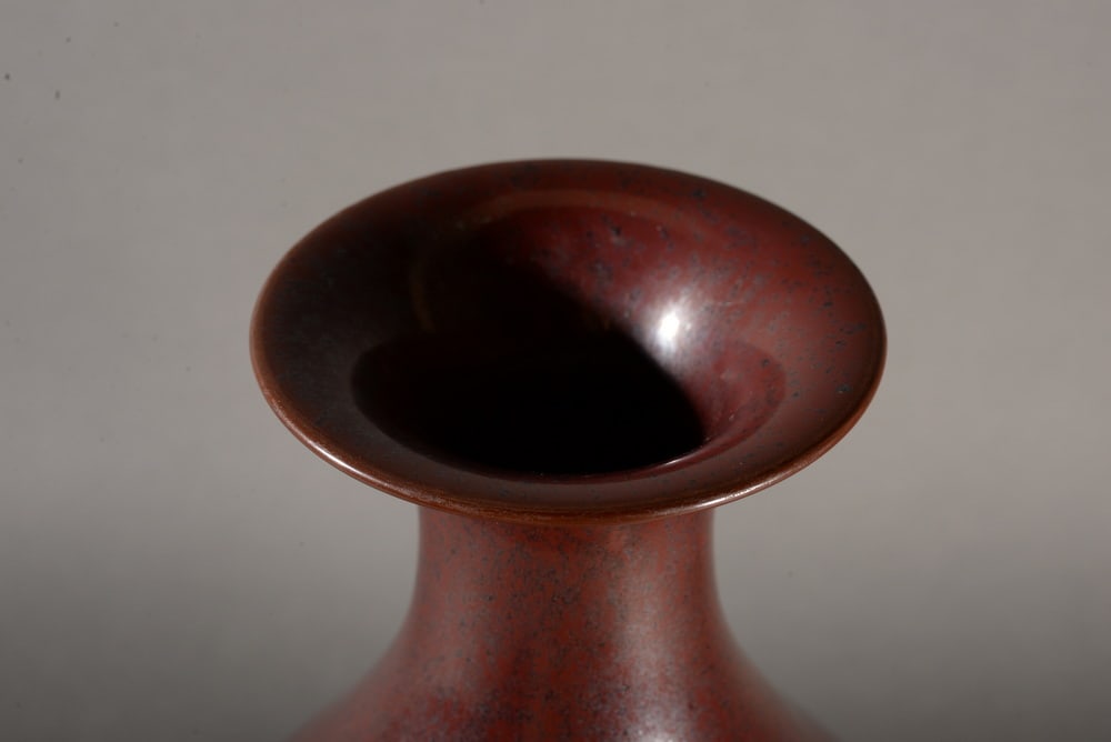 Red-glazed Yuhuanchun bottle - 2