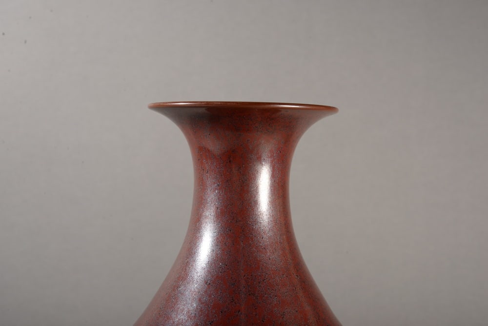 Red-glazed Yuhuanchun bottle - 3