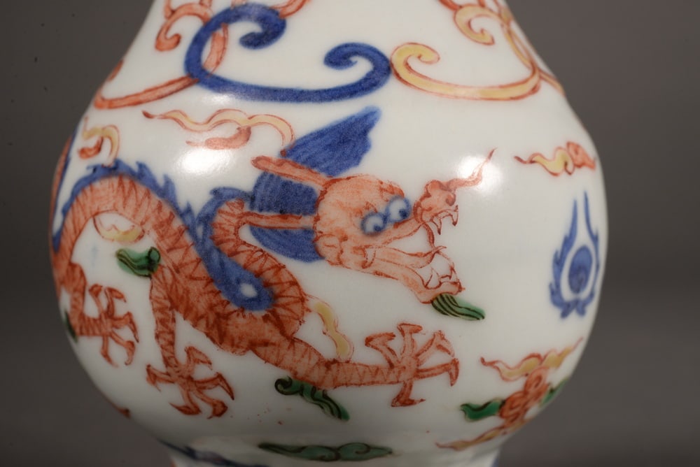 Blue and white multi-color dragon and pearl playing together bottle with dragon-shaped ears - 7