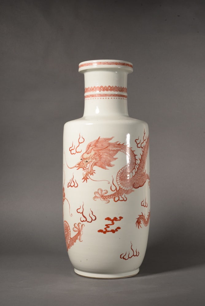 Cinnabar-red patterned club-shaped bottle - 2