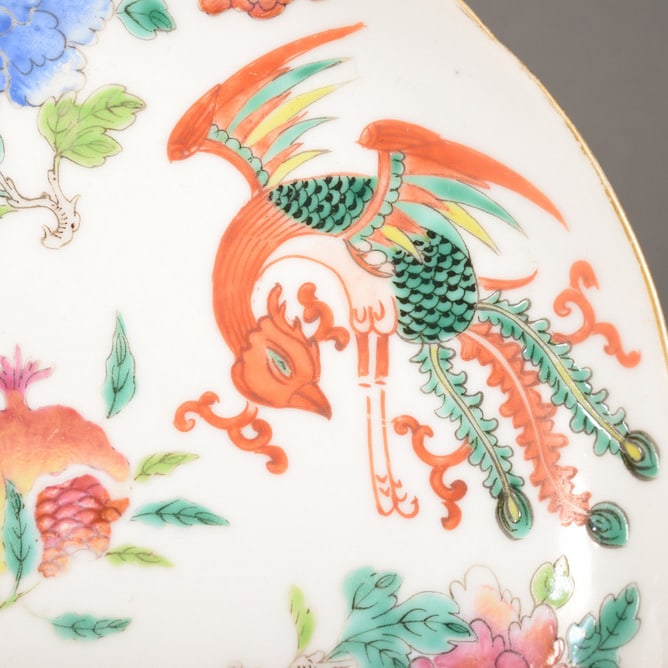Pastel-colored phoenix-pattern plate - 2