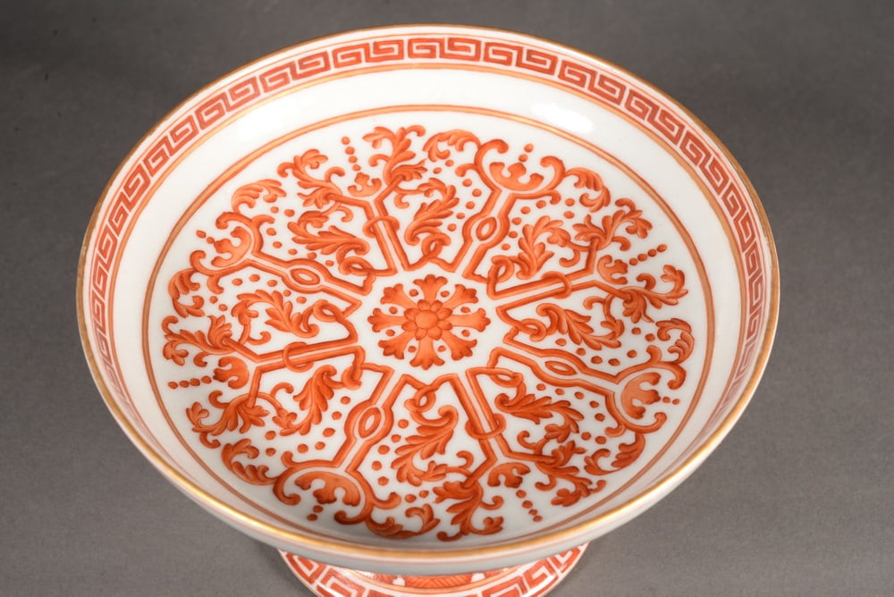 Cinnabar-red gilded floral high-legged plate - 2