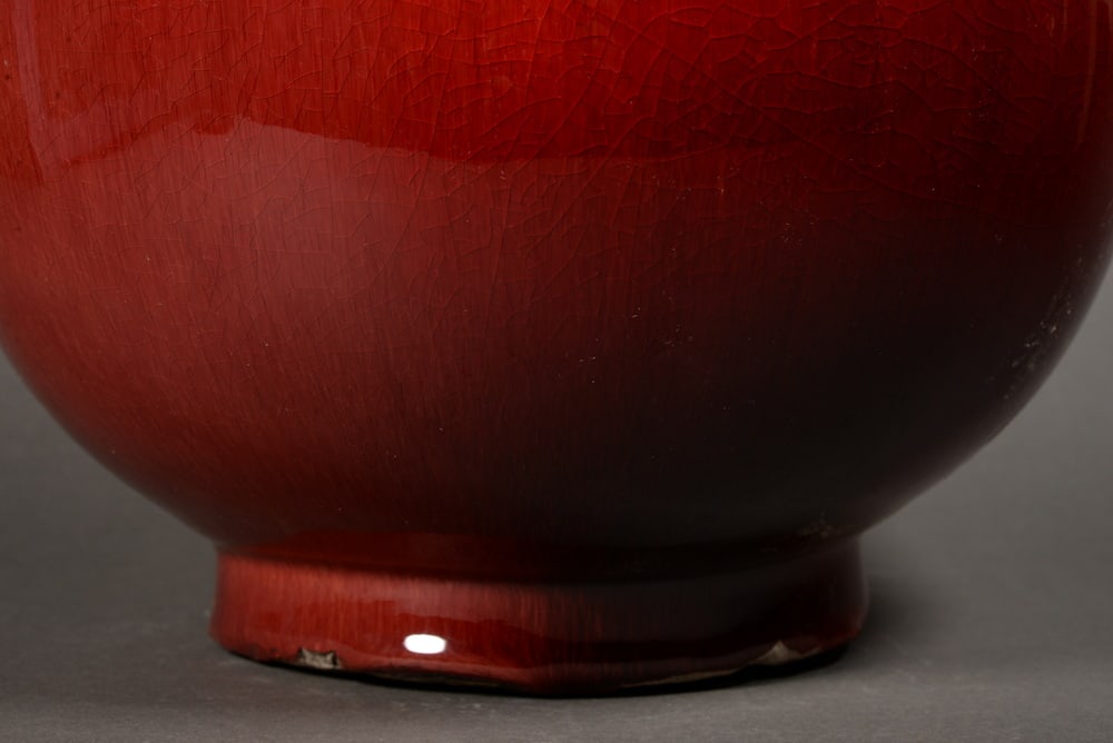 Red-glazed jade bottle vase - 6