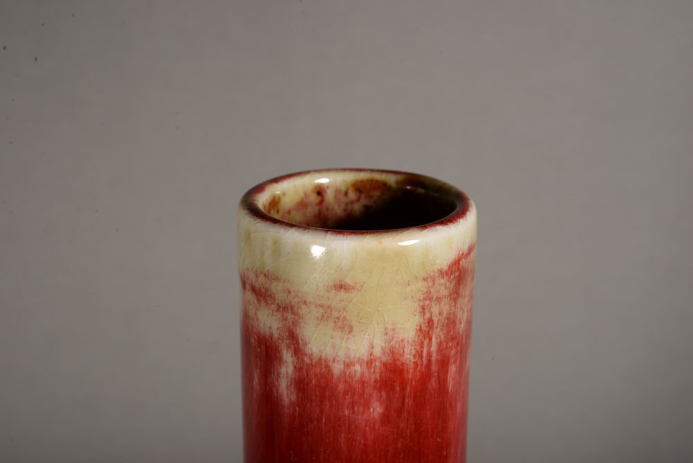 Red-glazed spouted bottle - 2