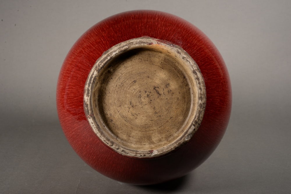 Red-glazed spouted bottle - 6