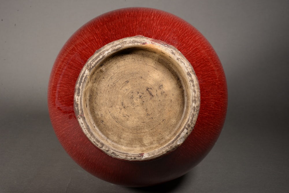 Red-glazed spouted bottle - 7
