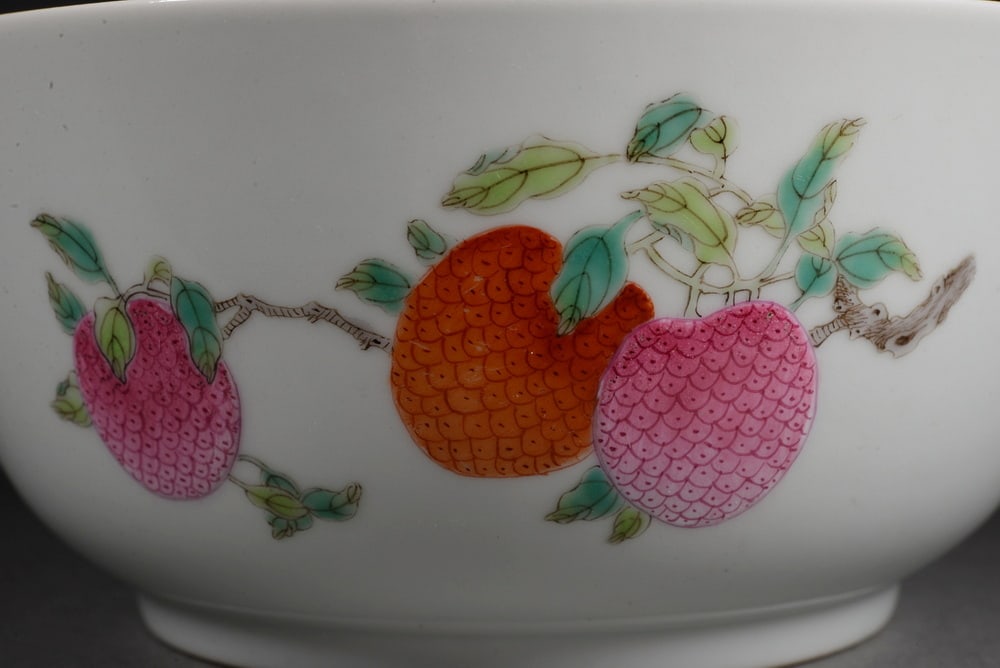 Pastel-colored fruit and vegetable bowl - 7