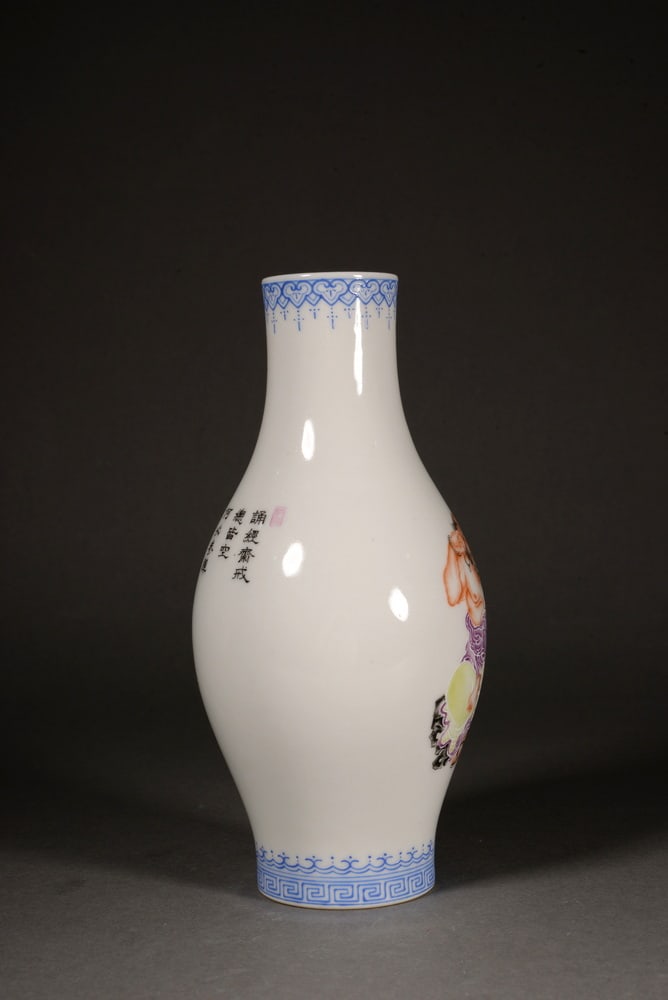 Enamel-colored Buddha figurine bottle - 2