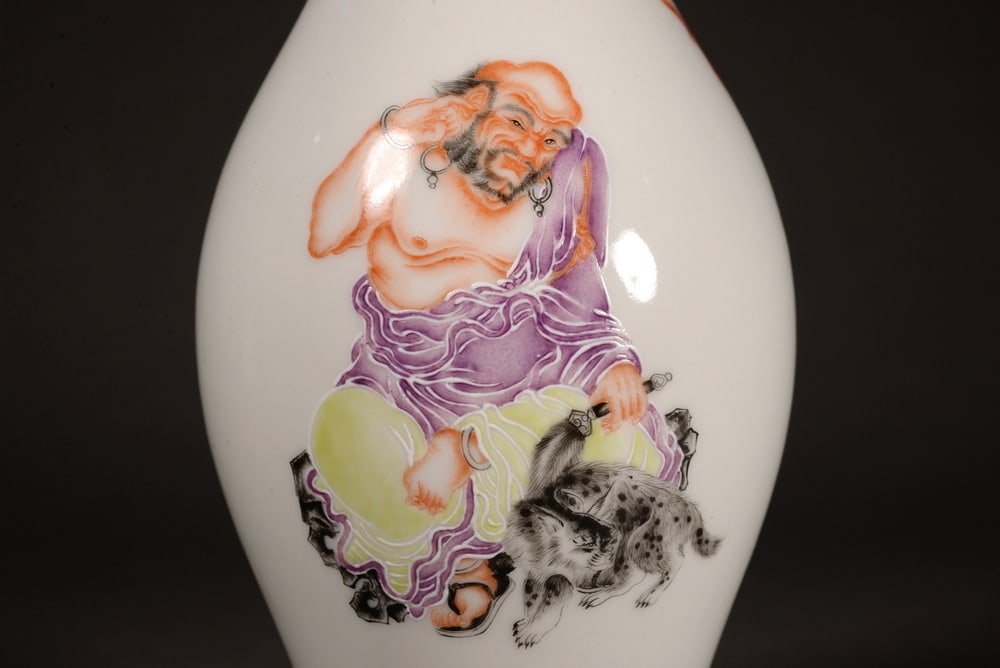Enamel-colored Buddha figurine bottle - 7