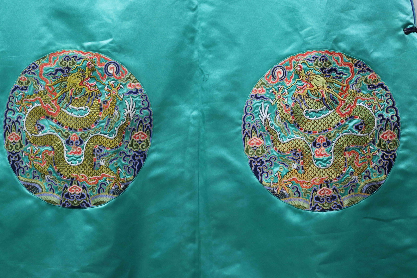 Dragon-pattern embroidery - 8