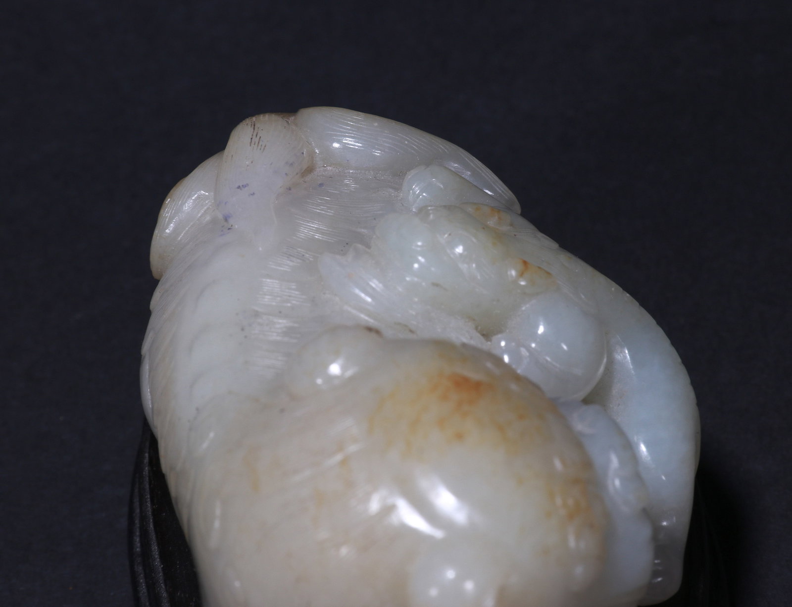 White jade lion figurine - 10