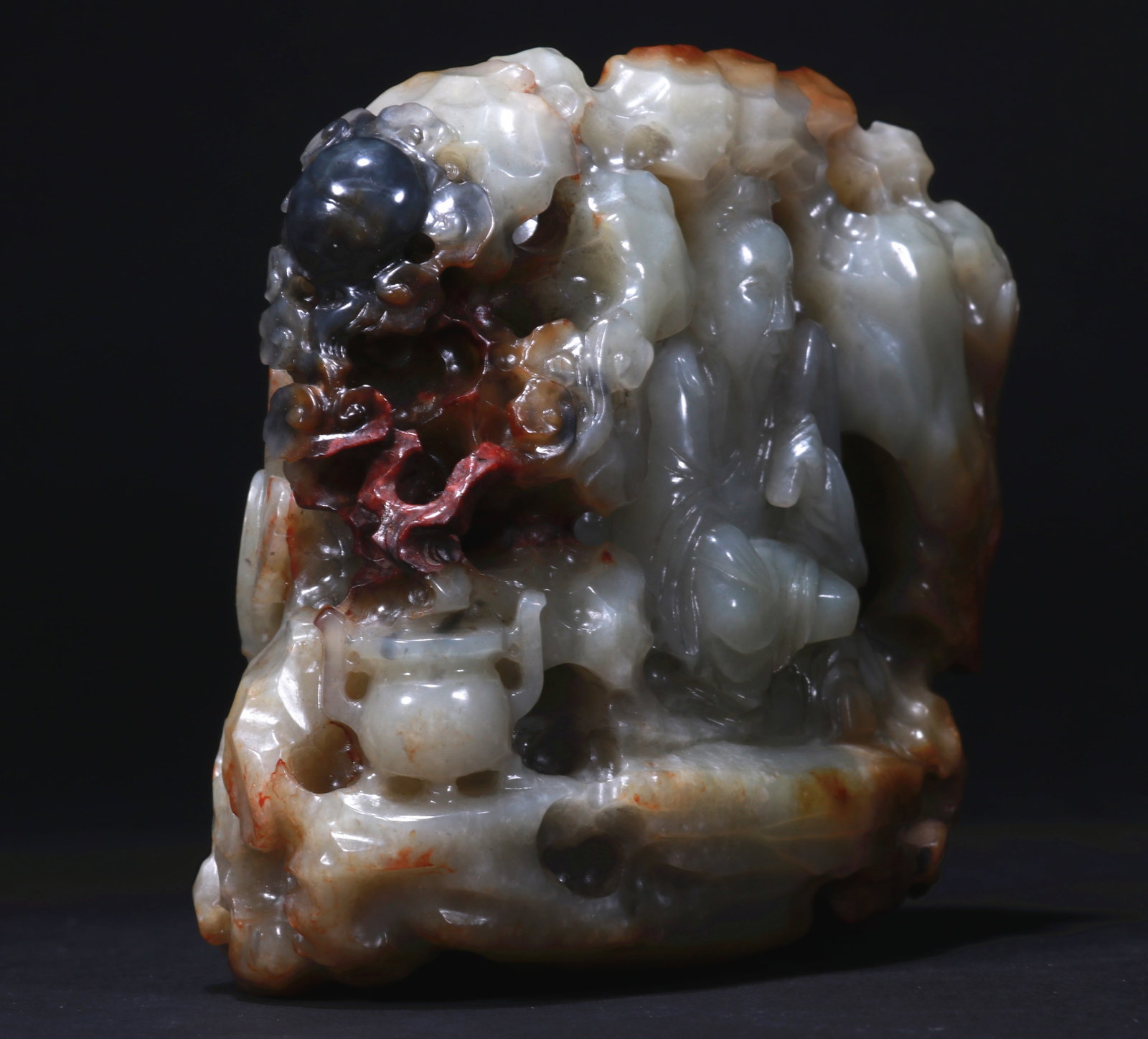 Figurine of a person - 7