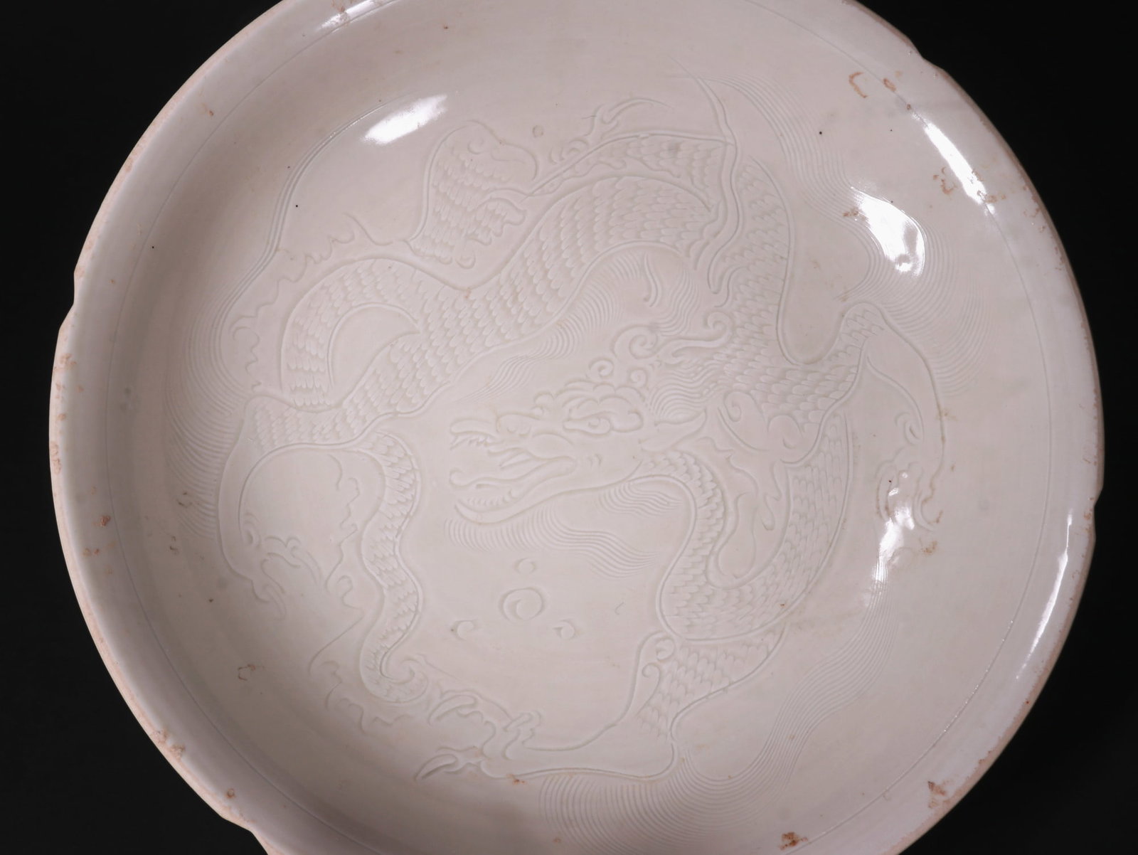 Ding Kiln Dragon Pattern Plate - 3