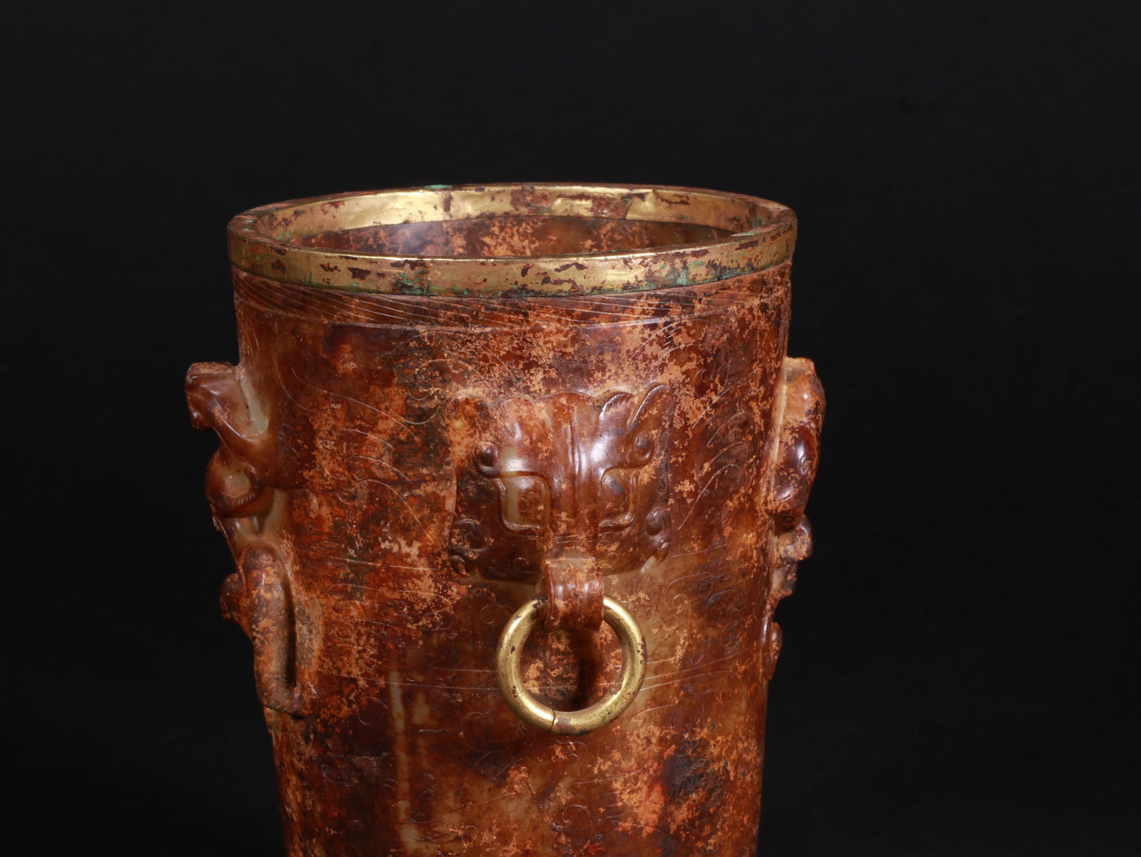 Beast-shaped jade cup - 4