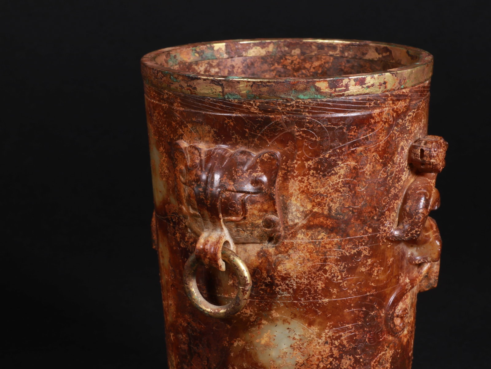 Beast-shaped jade cup - 9