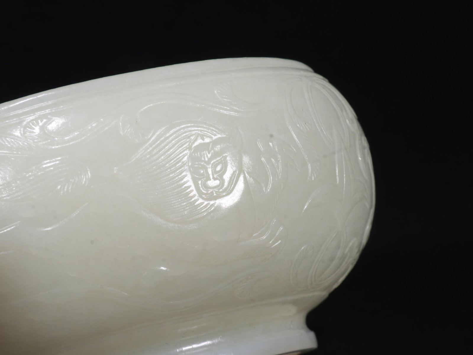 White Jade Beast Dragon Pattern Incense Burner - 14