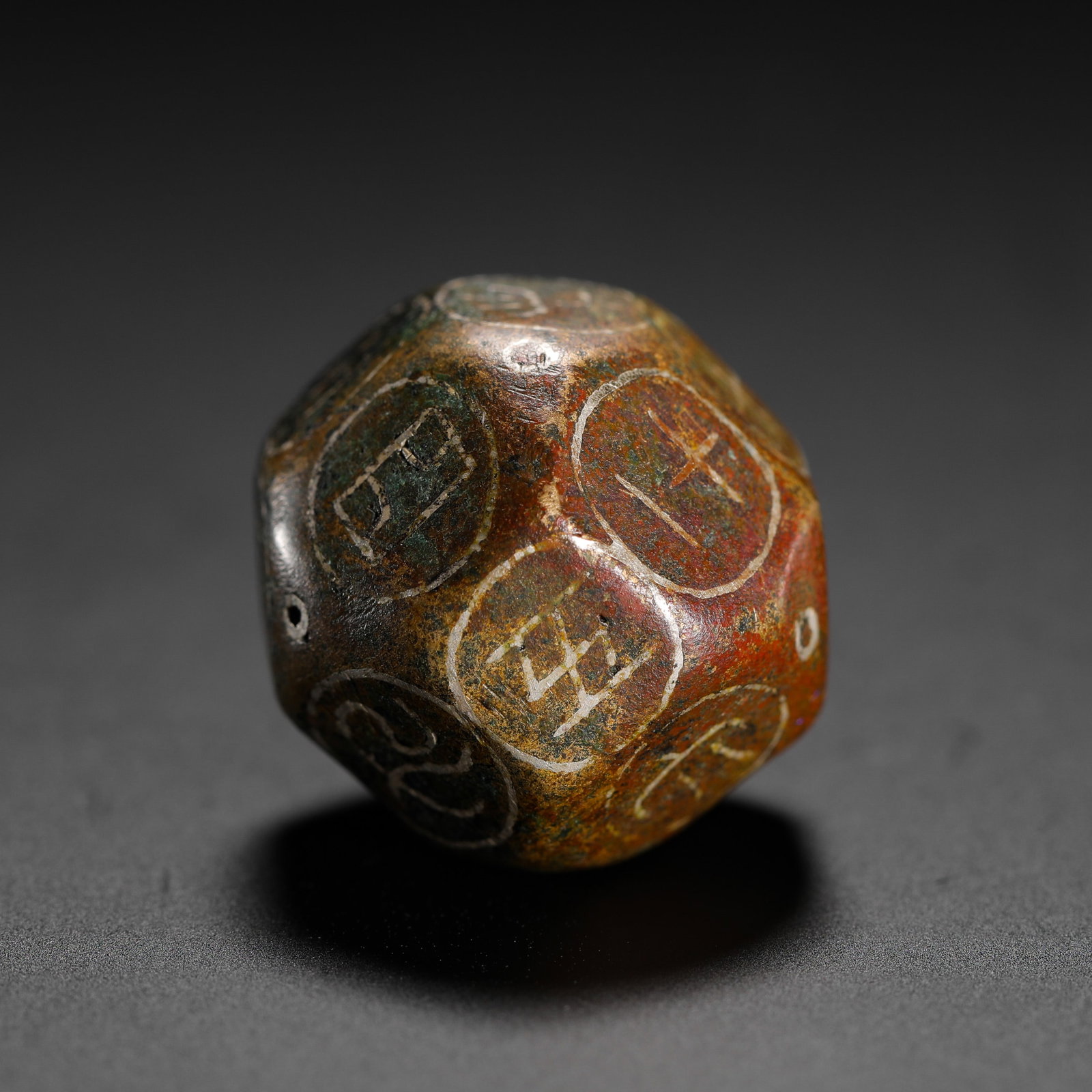 HAN DYNASTY COPPER INLAID BANK WINE GAME DICE: D:1.7cm (0.67in) Weight:30g (0.07lb)