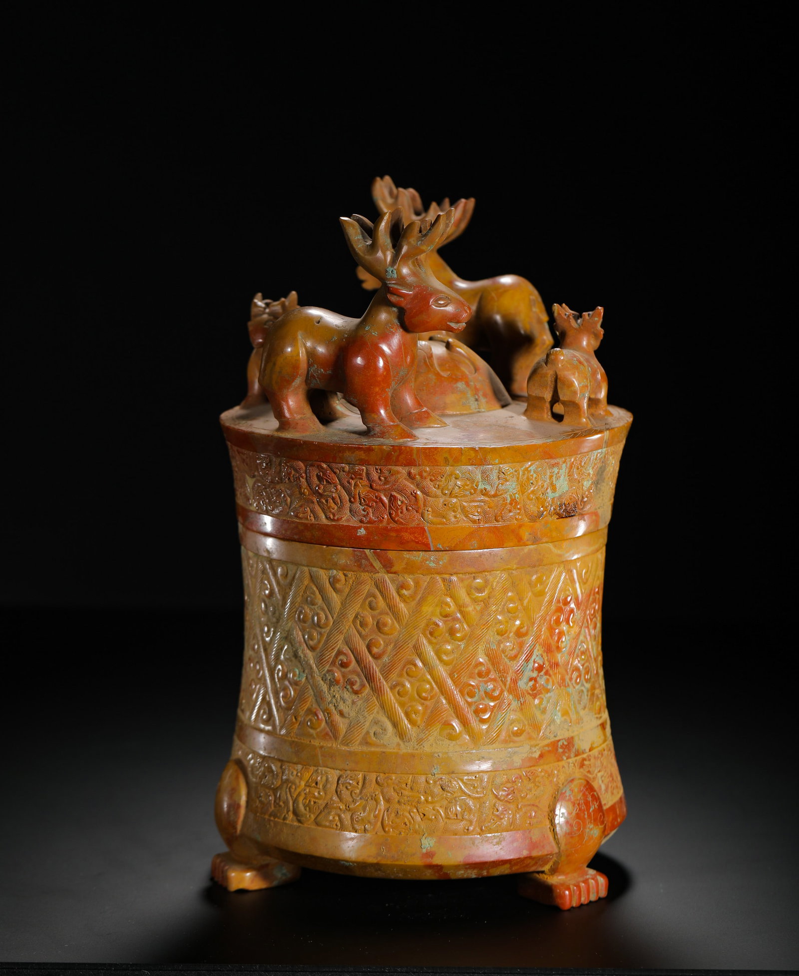 HAN DYNASTY RED JADE DEER-PATTERNED THREE-LEGGED CYLINDRICAL OBJECT - 7