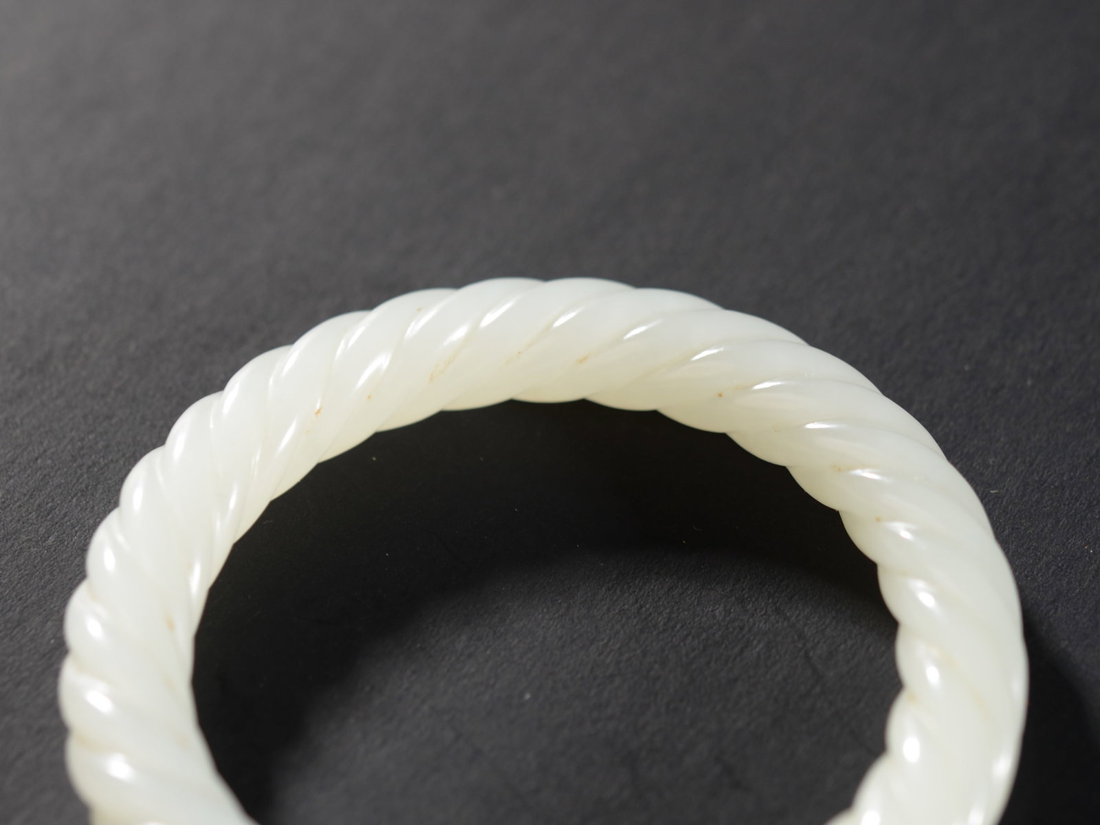 White jade bracelet - 3