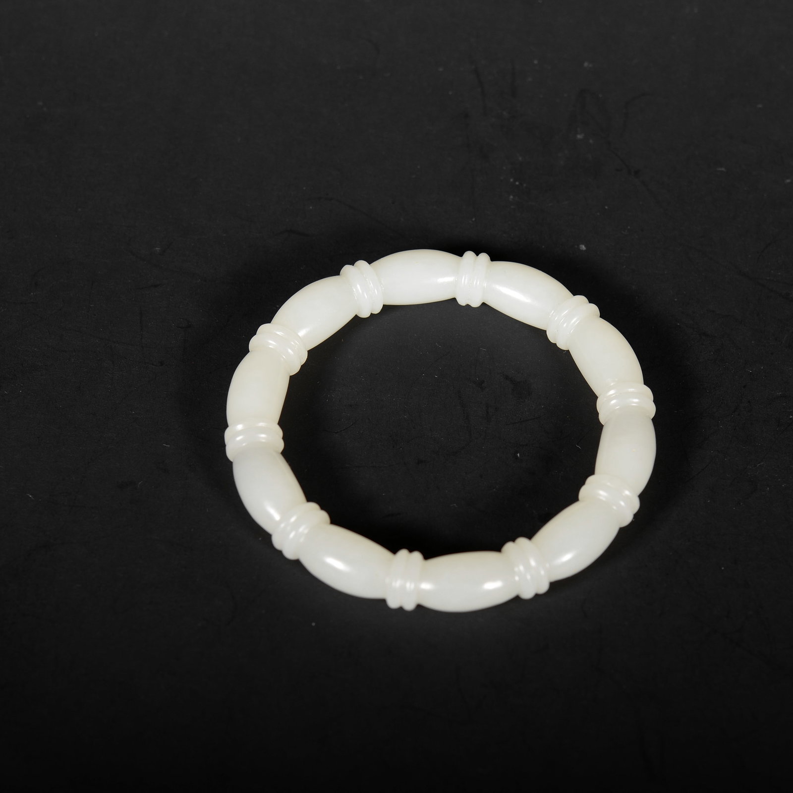 White jade bracelet - 2