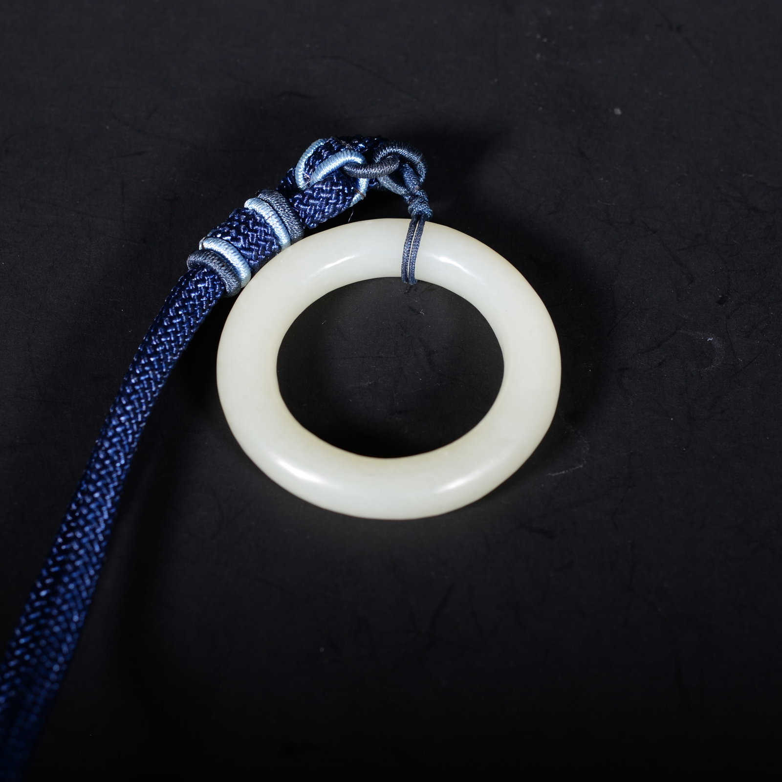 White Jade Robe Ring - 2