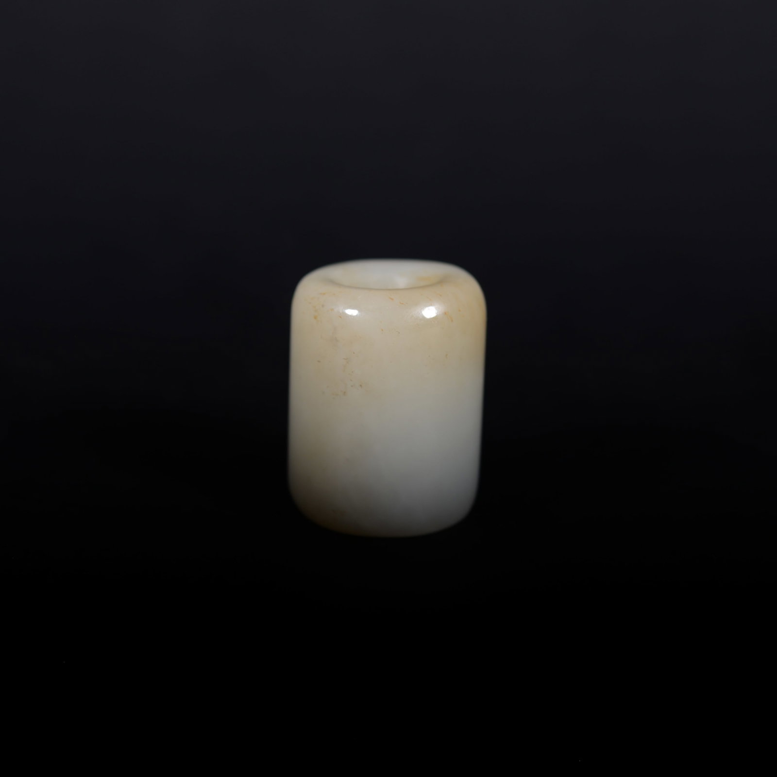 White jade collar - 5