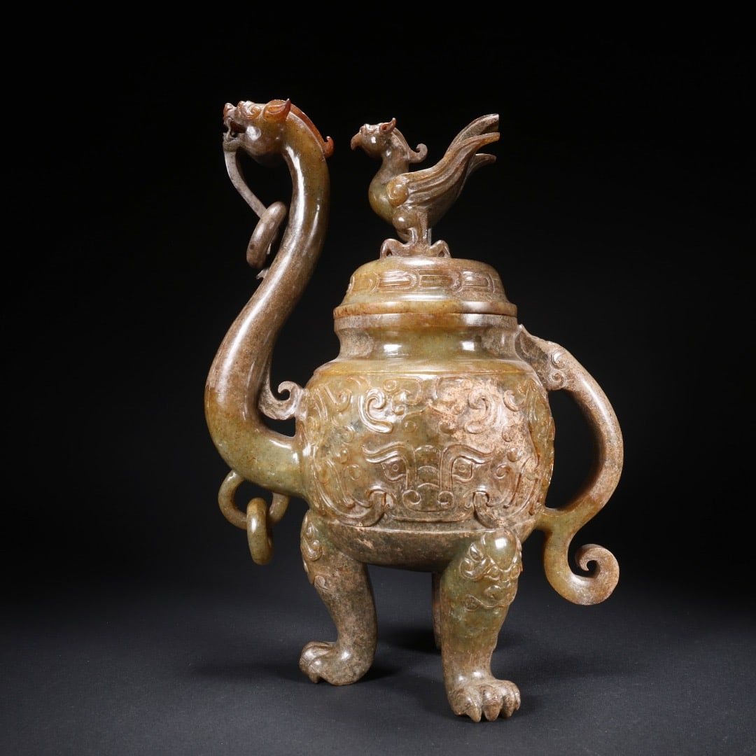Jade beast-shaped incense burner: 21CM*12CM*28.5CM 1821g