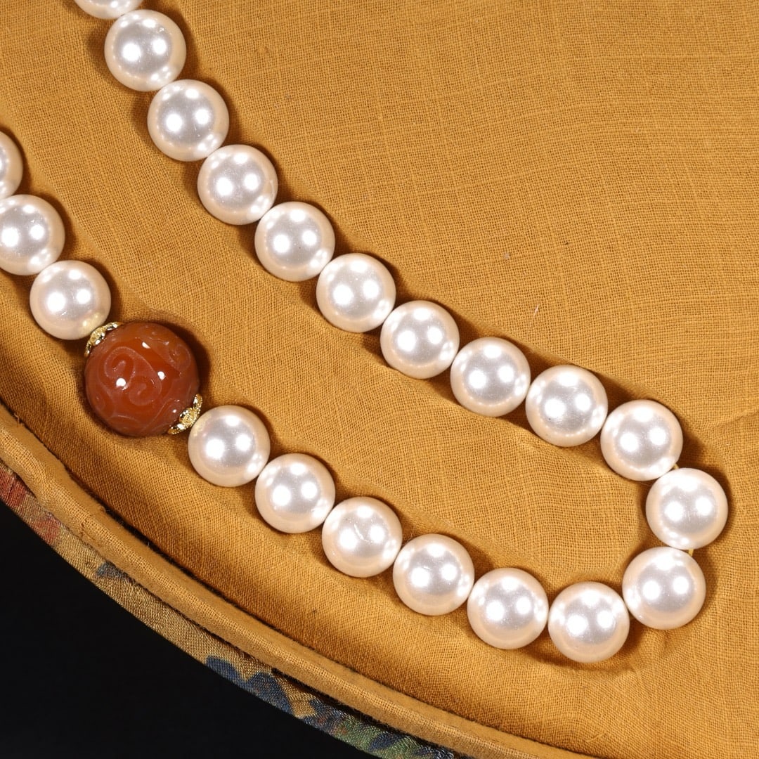 Pearl bead pendant - 4