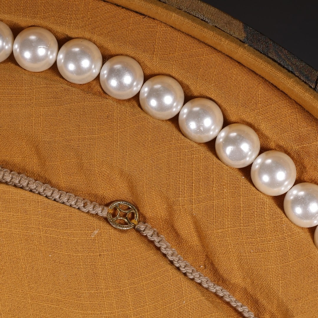 Pearl bead pendant - 5