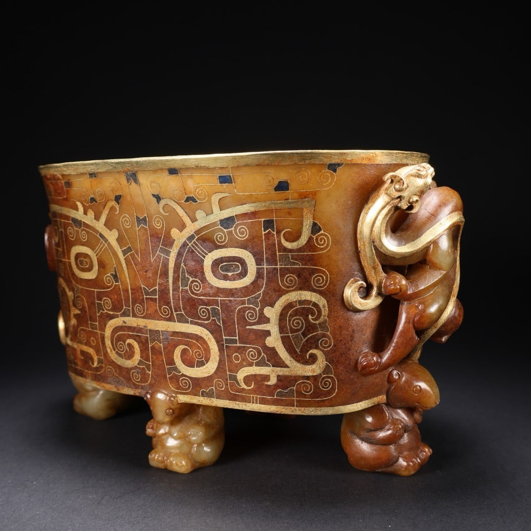 Jade-inlaid gold animal-shaped incense burner - 3