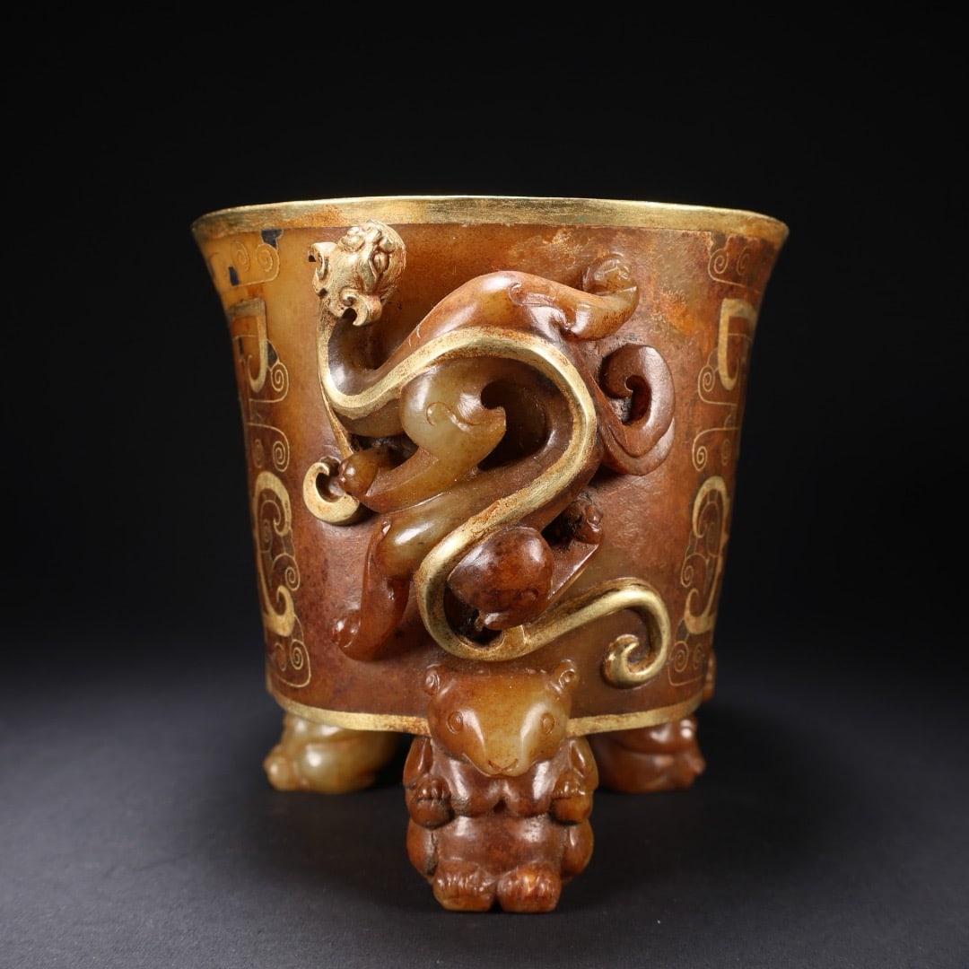 Jade-inlaid gold animal-shaped incense burner - 4