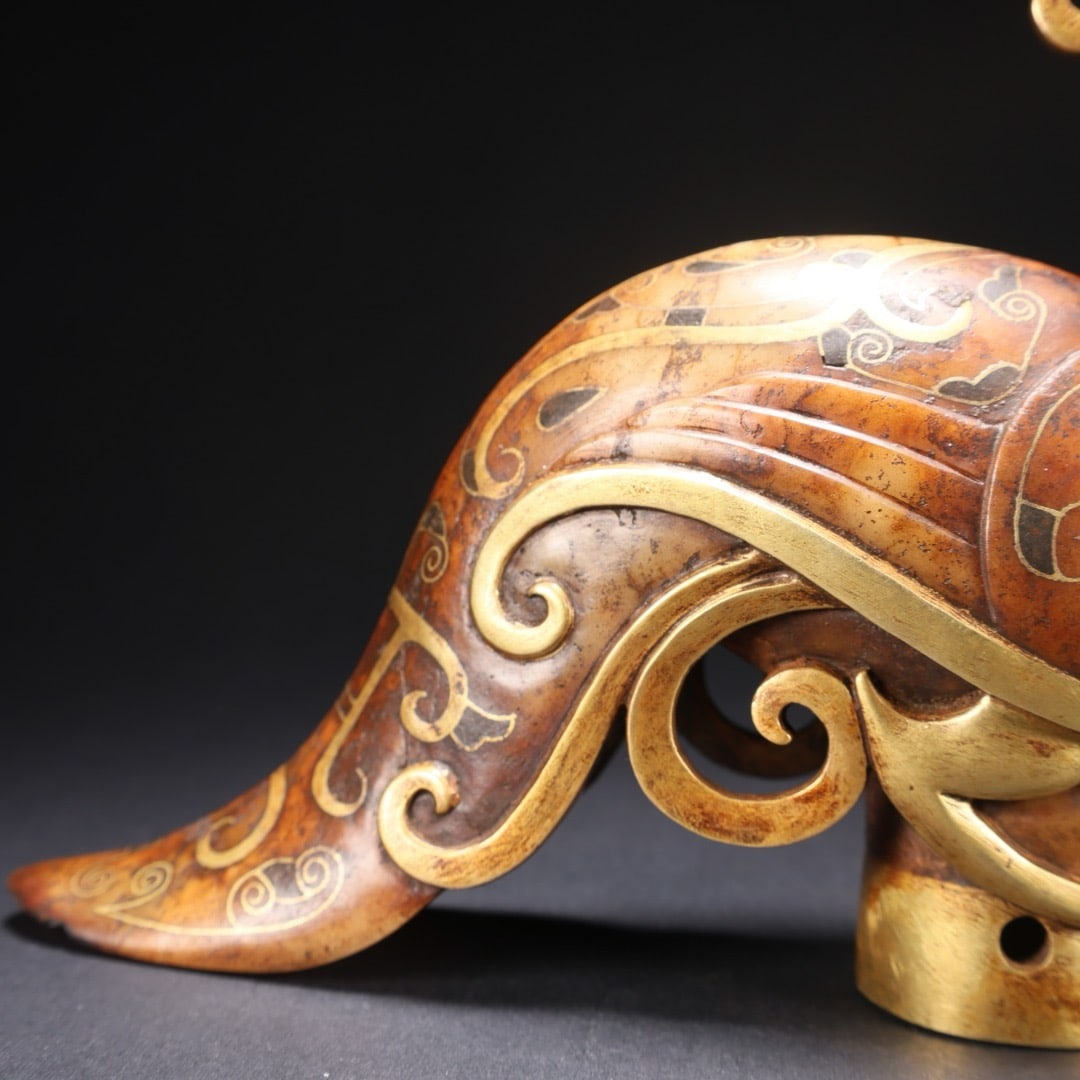 Jade inlaid golden phoenix figurine - 3