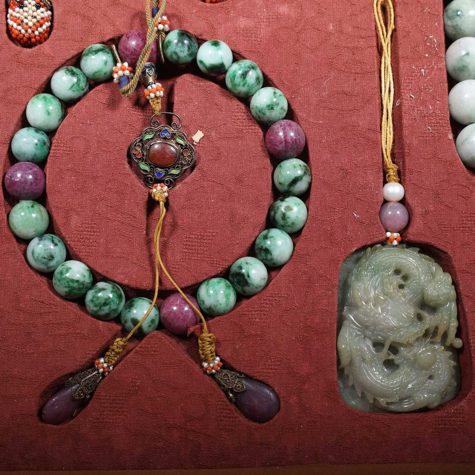 A set of jadeite phoenix pendants - 2