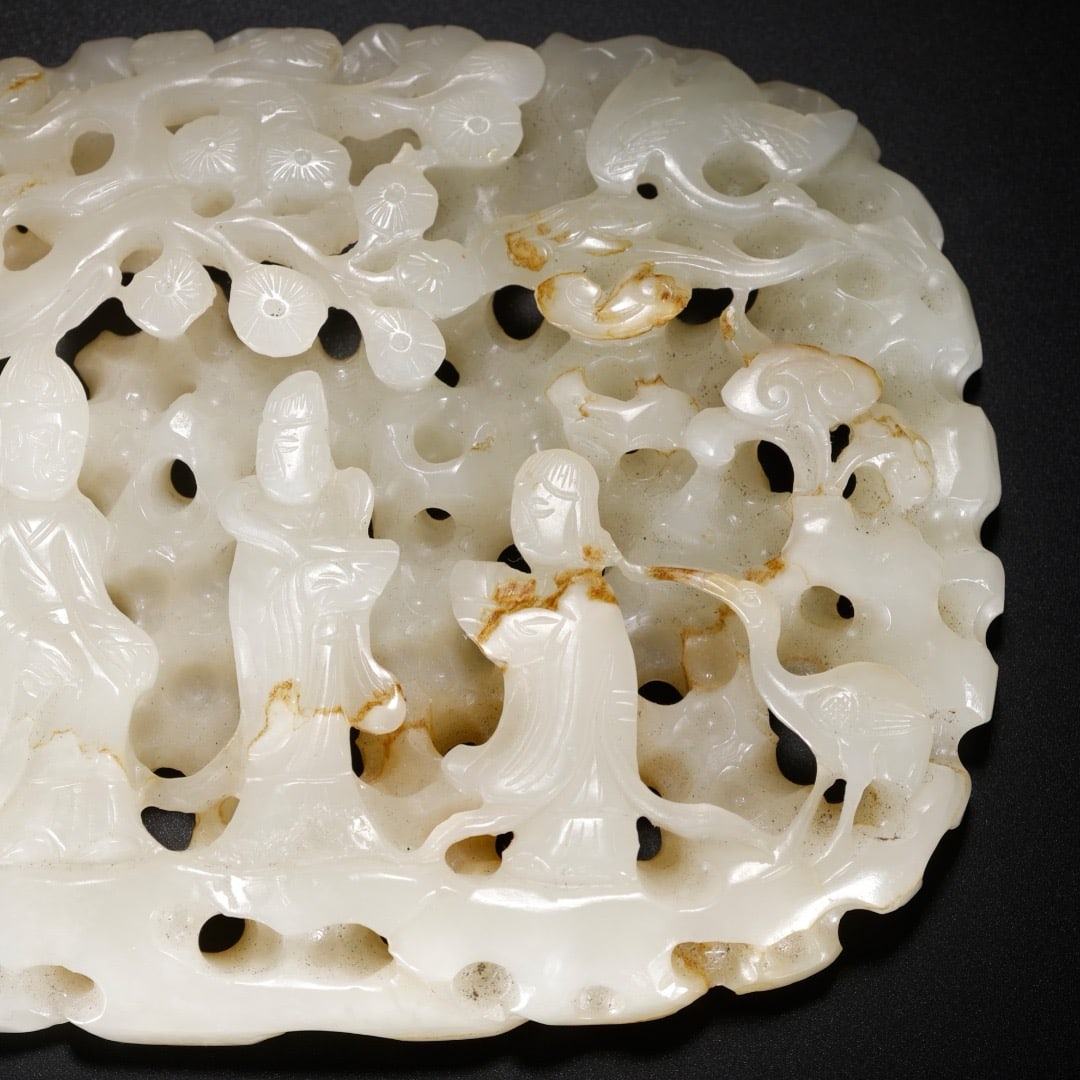 White jade figurine pendant - 3