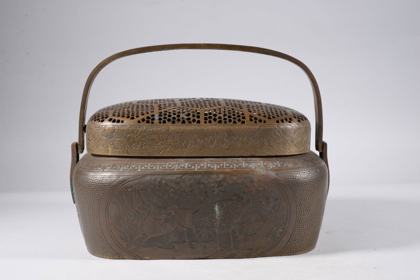 Bronze hand warmer: 22cm*27.5cm*23.5cm