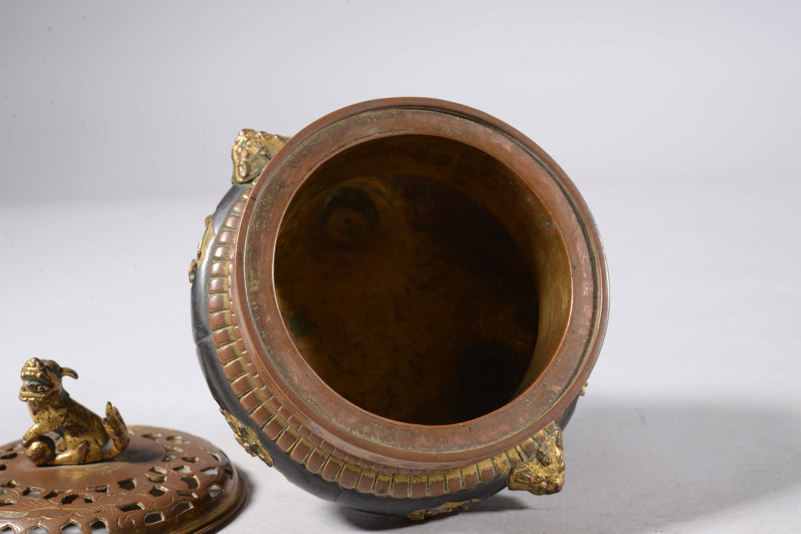 Bronze gilt-bronze flower-and-bird pattern incense burner - 6