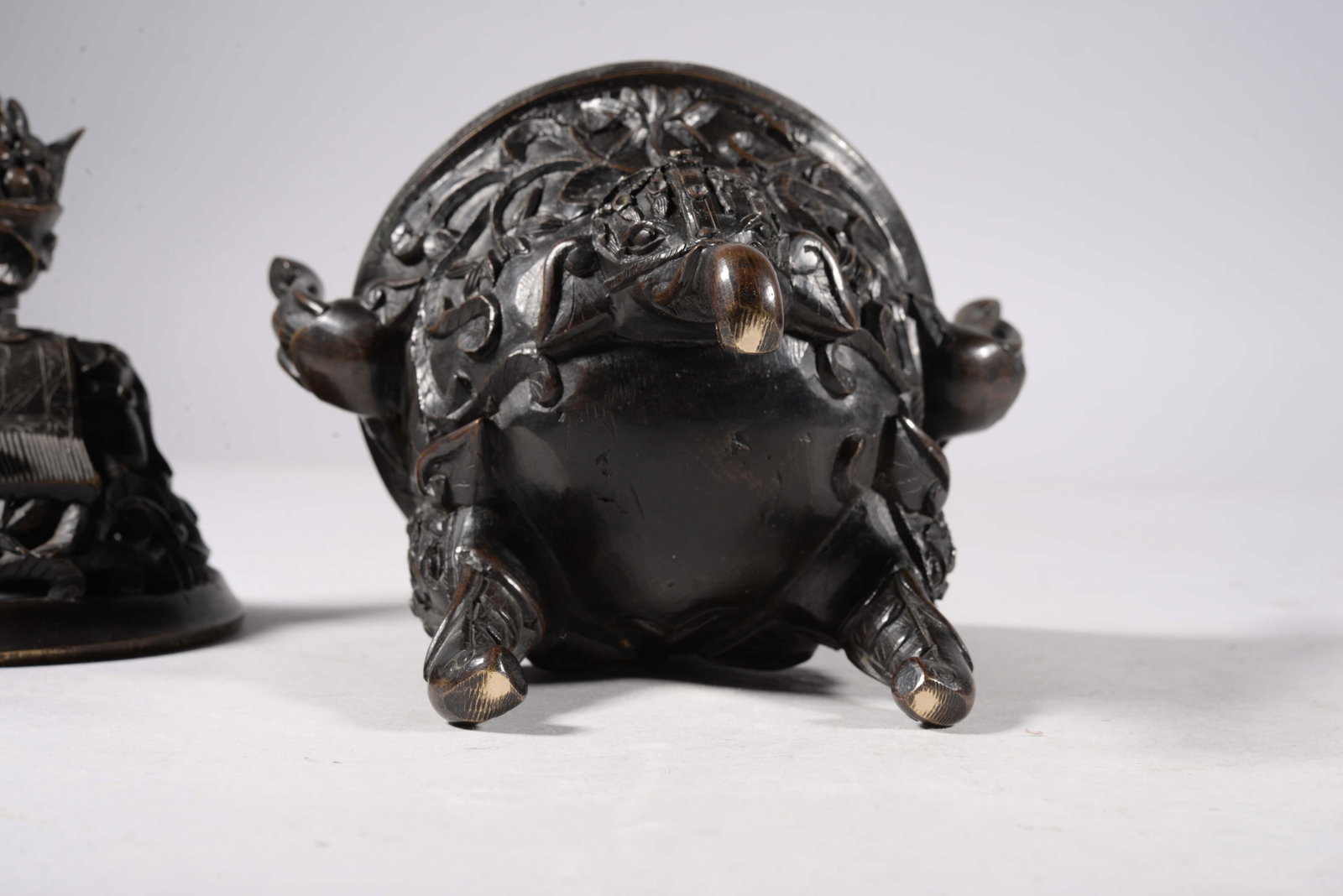 Bronze double-eared vessel - 8