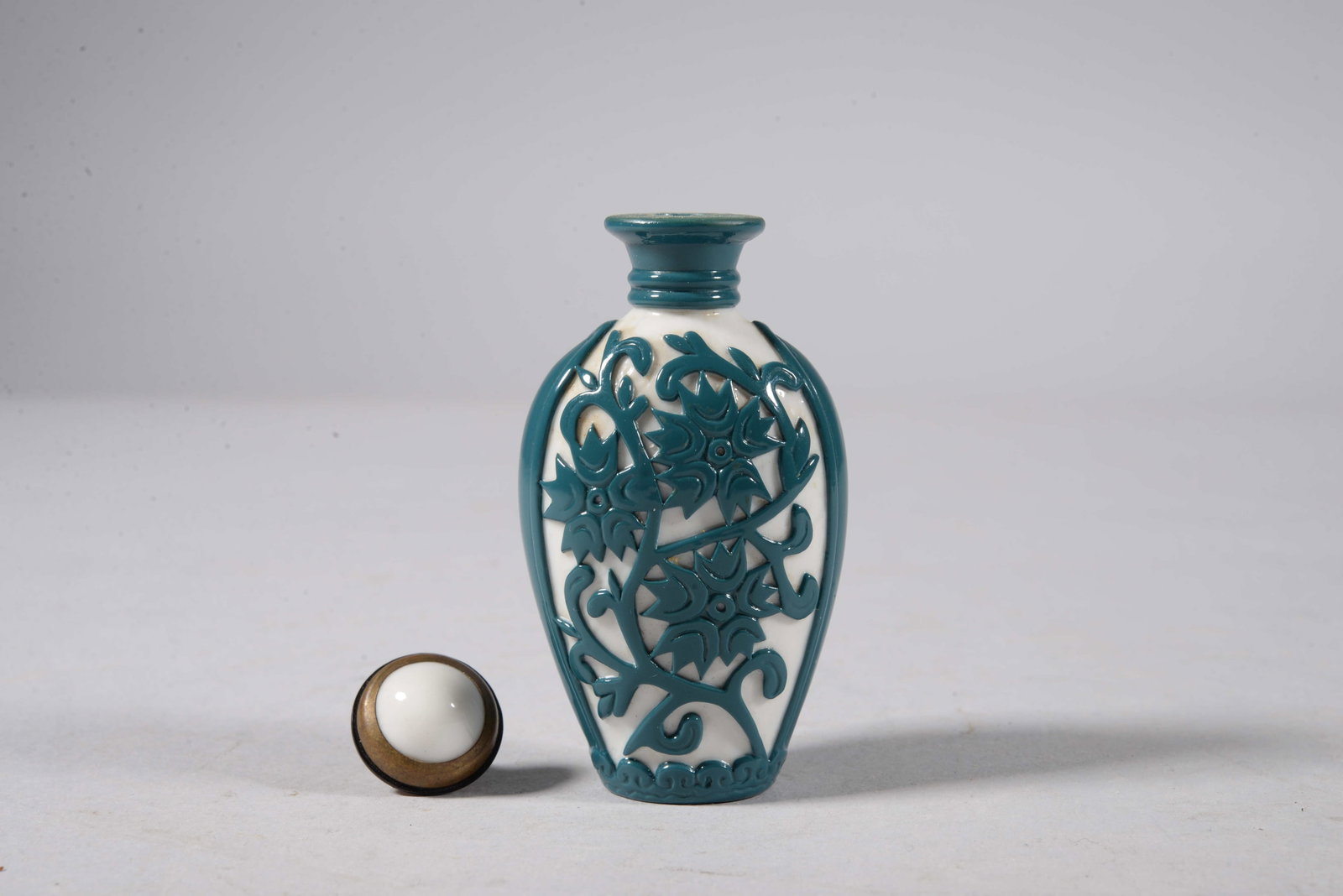 Agate snuff bottle - 3