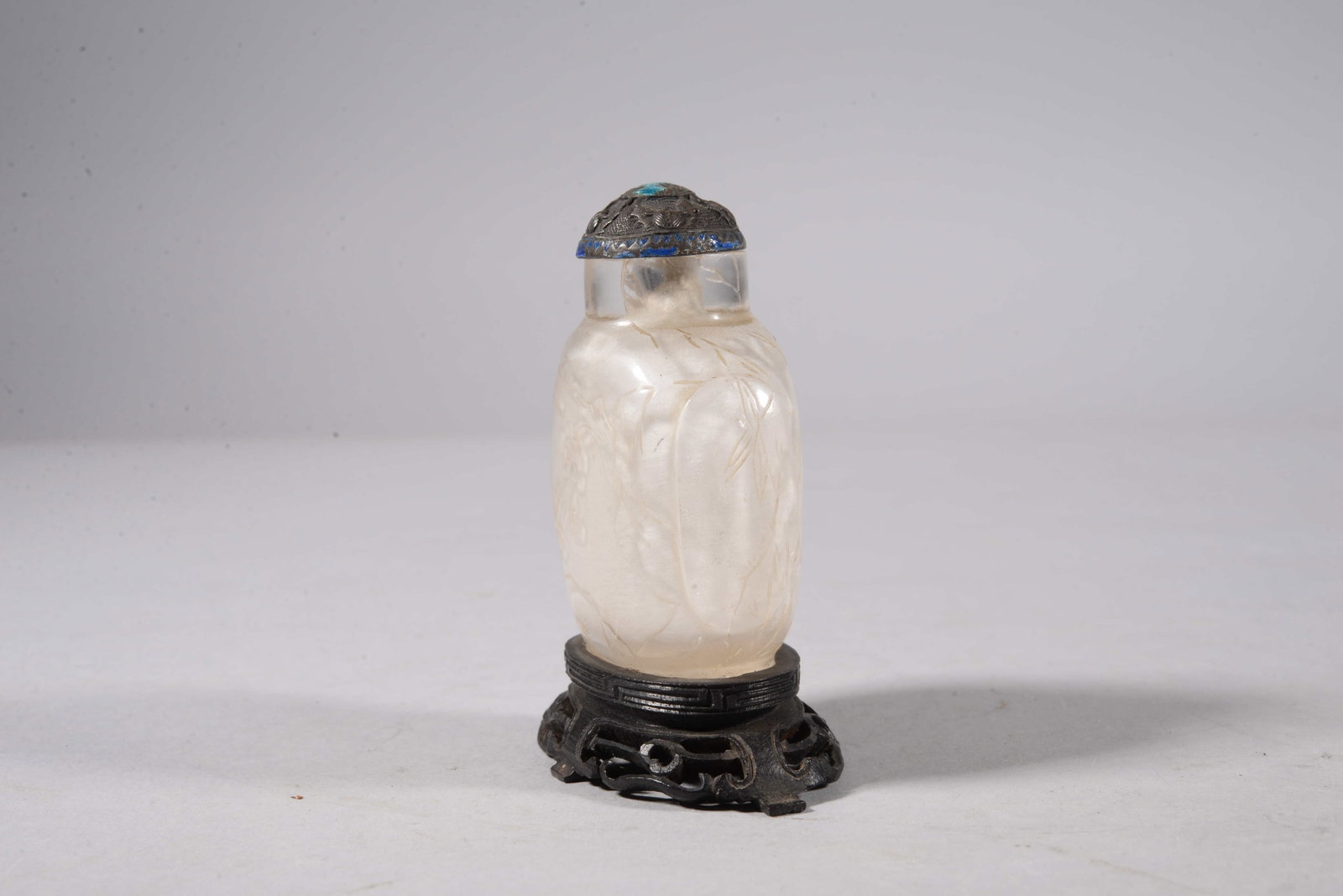 Crystal snuff bottle - 2
