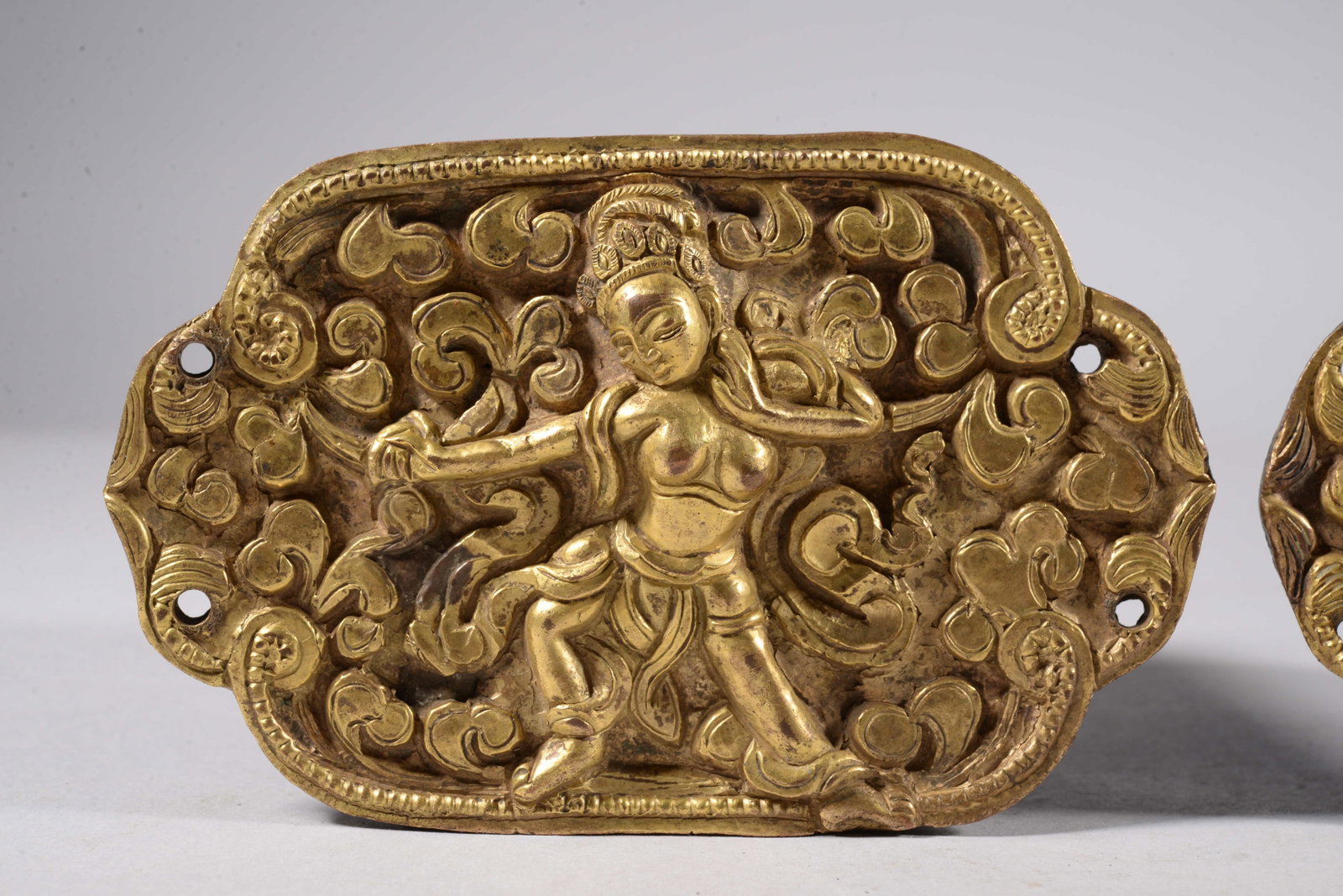 Two copper-gilded figurine plaques - 2
