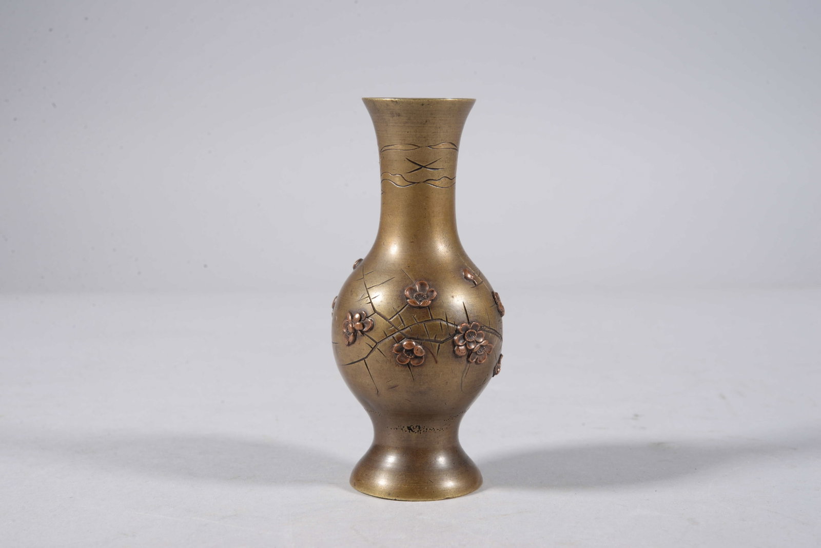Bronze incense burner (1 of 6)