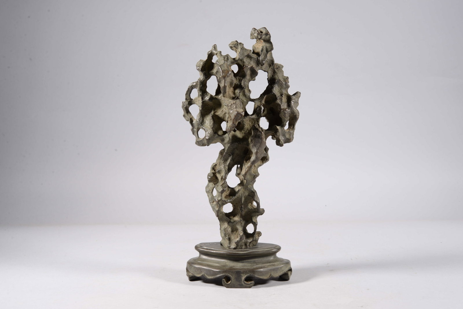Tongshan-shaped decorative piece: 30.6cm*14.5cm
