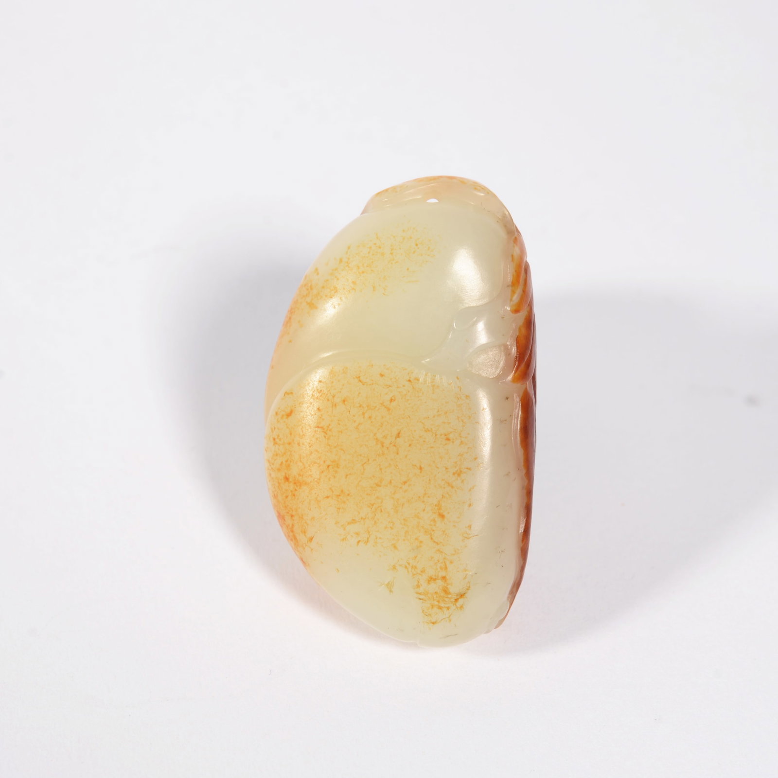 White jade pendant - 2