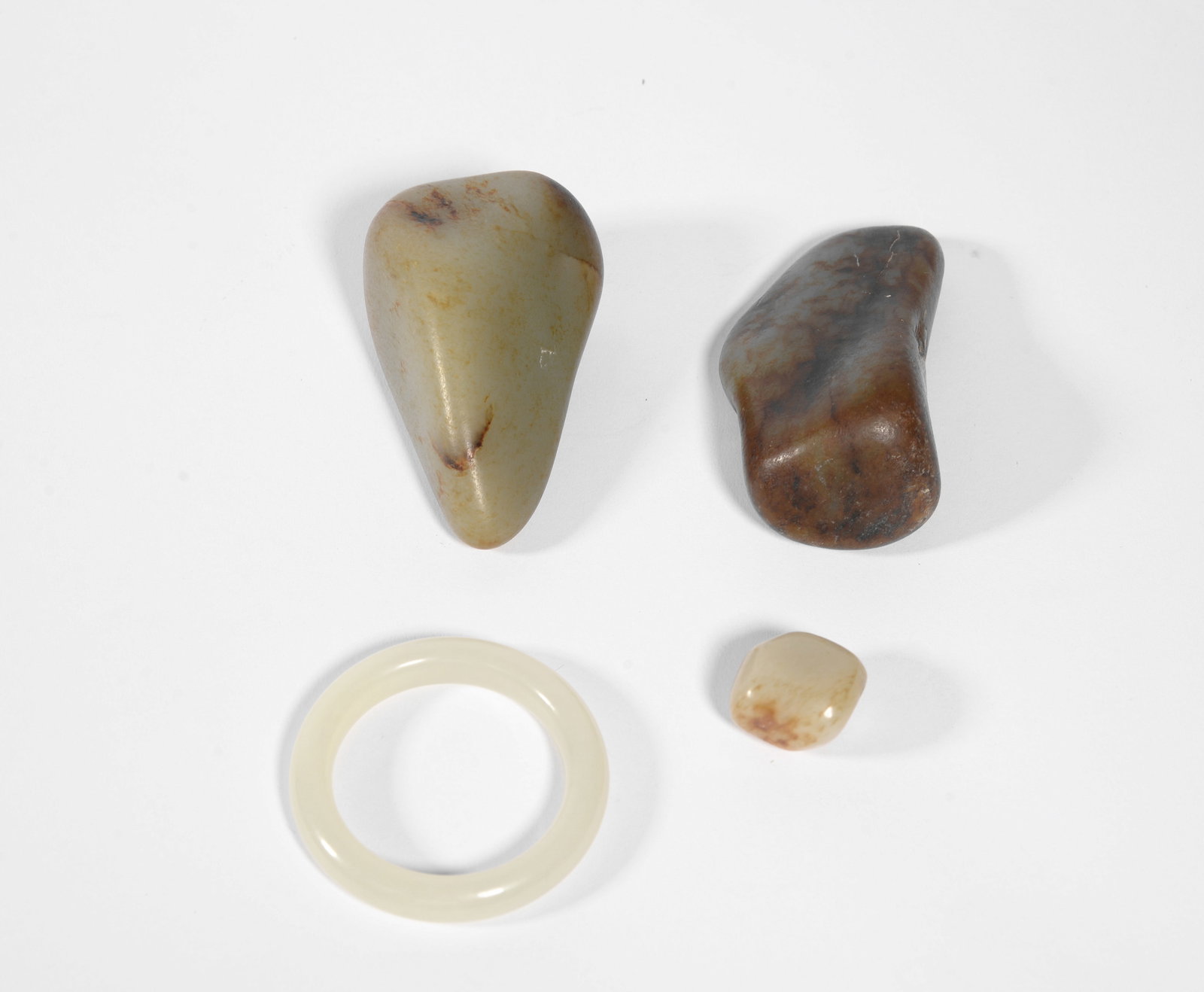 Different sizes: 8CM