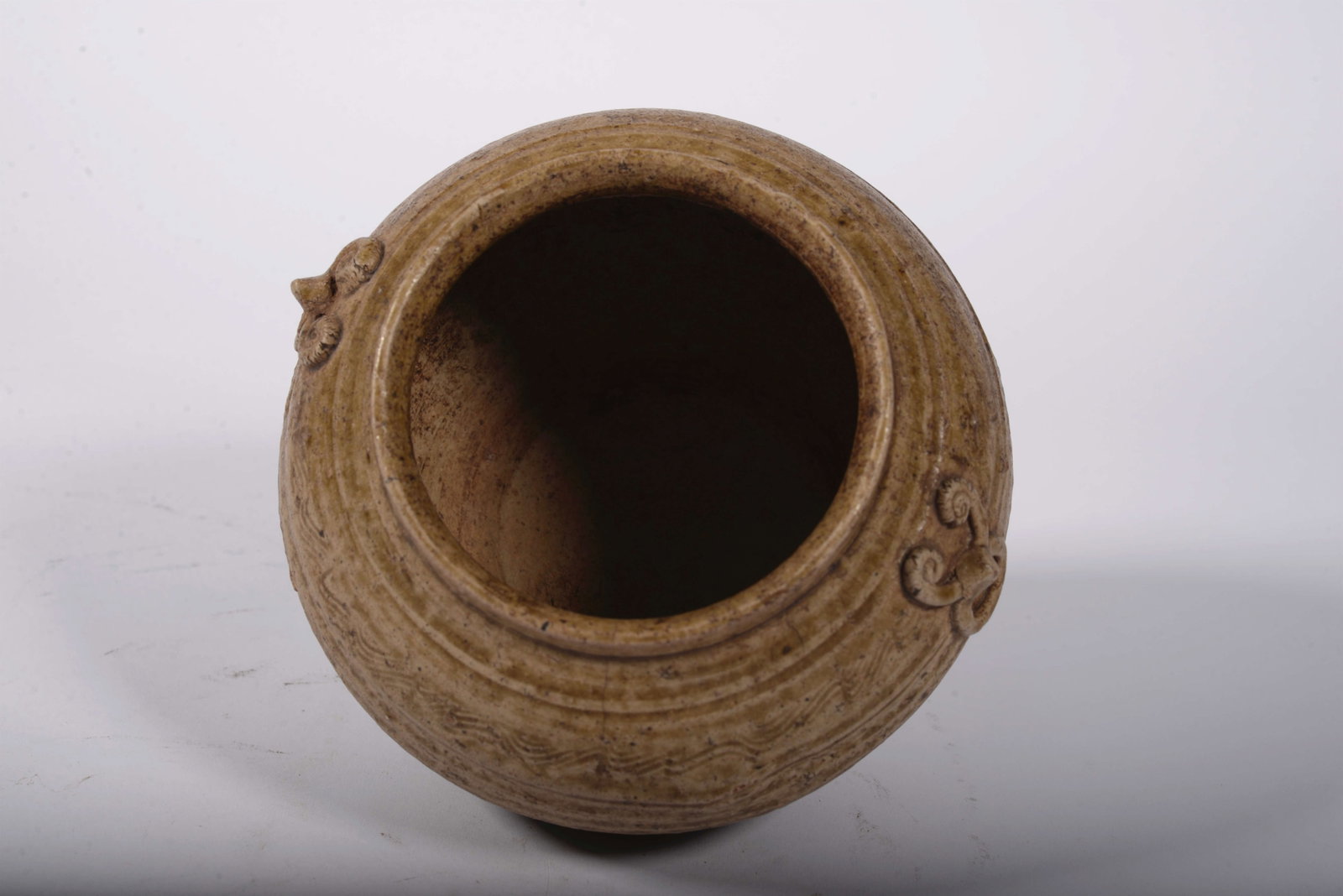 Yue Kiln Pottery Jar - 4