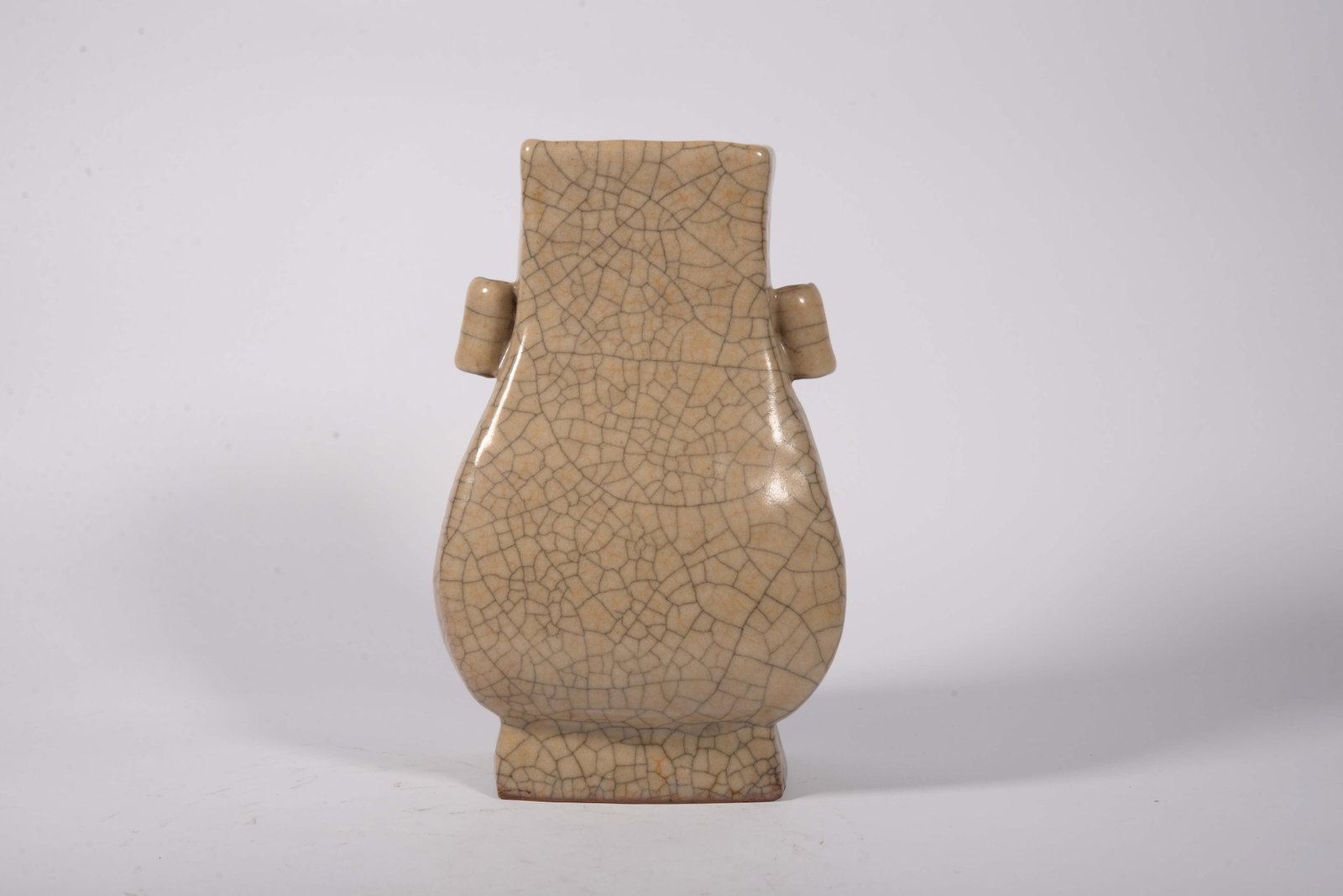 Guo Kiln Vase: 21.5CM