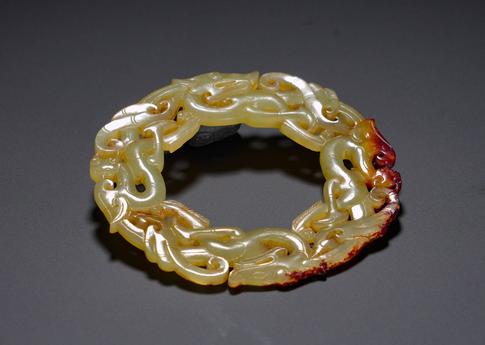 HAN DYNASTY HETIAN JADE DRAGON-PATTERNED RING - 11